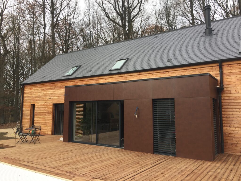 Maison vu depuis la terasse sud